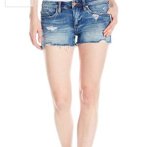 Distressed jean shorts Size 25